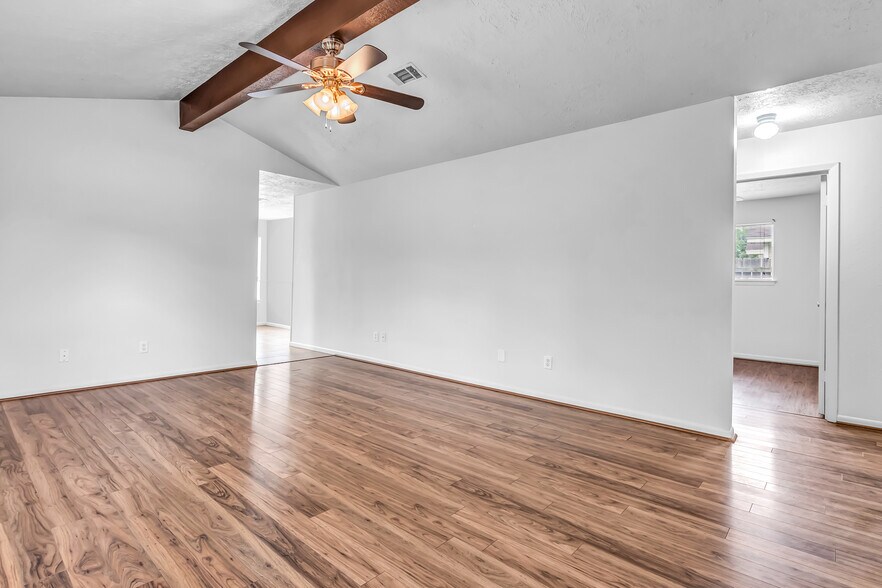 Building Photo - 3402 Timberline Ct