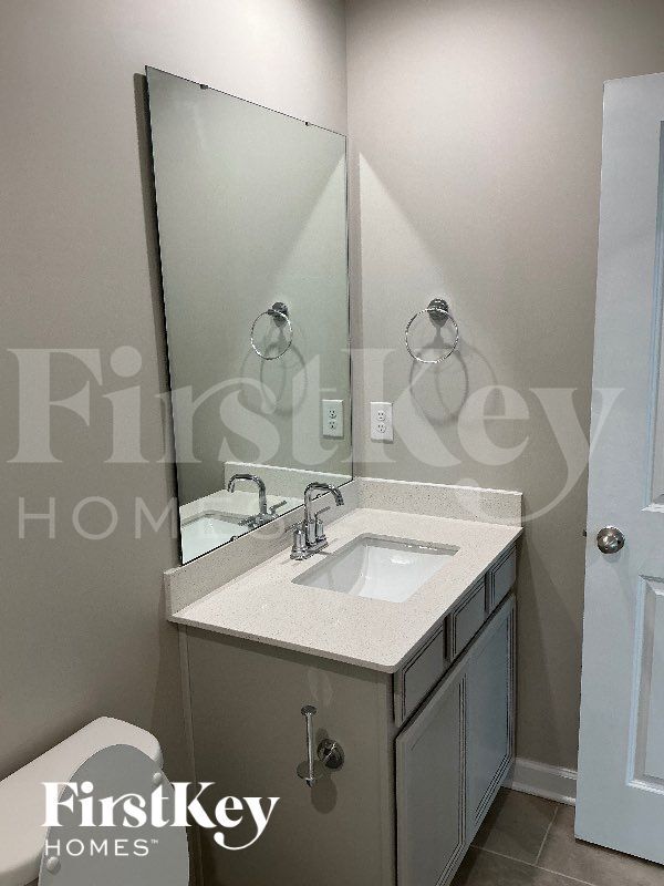 Building Photo - 11917 Silverheel Ln