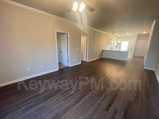 Building Photo - 5017 Greer Dr