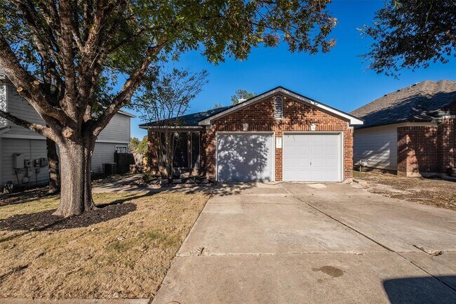 Building Photo - 2006 Charlotte Way