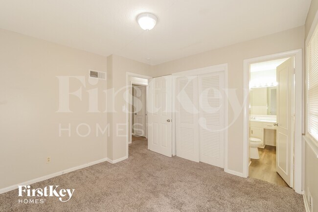 Building Photo - 14220 East 36th St S