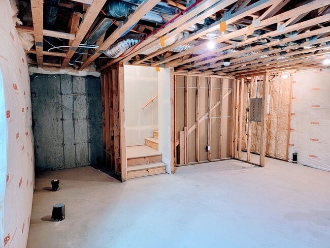 Building Photo - 2173 W 1700 S