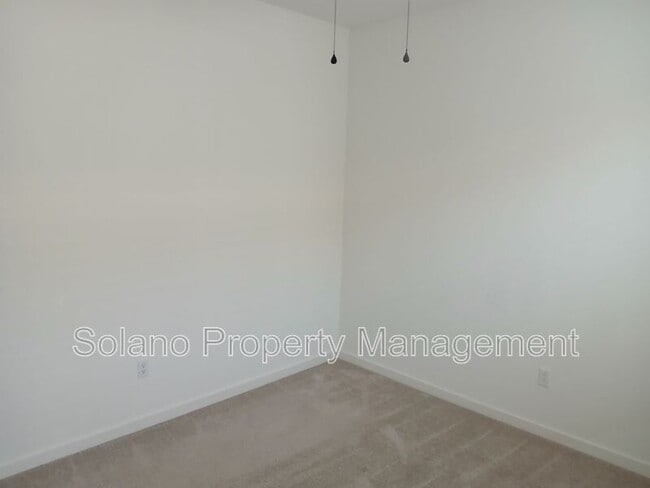 Building Photo - 1284 Warmth Ct