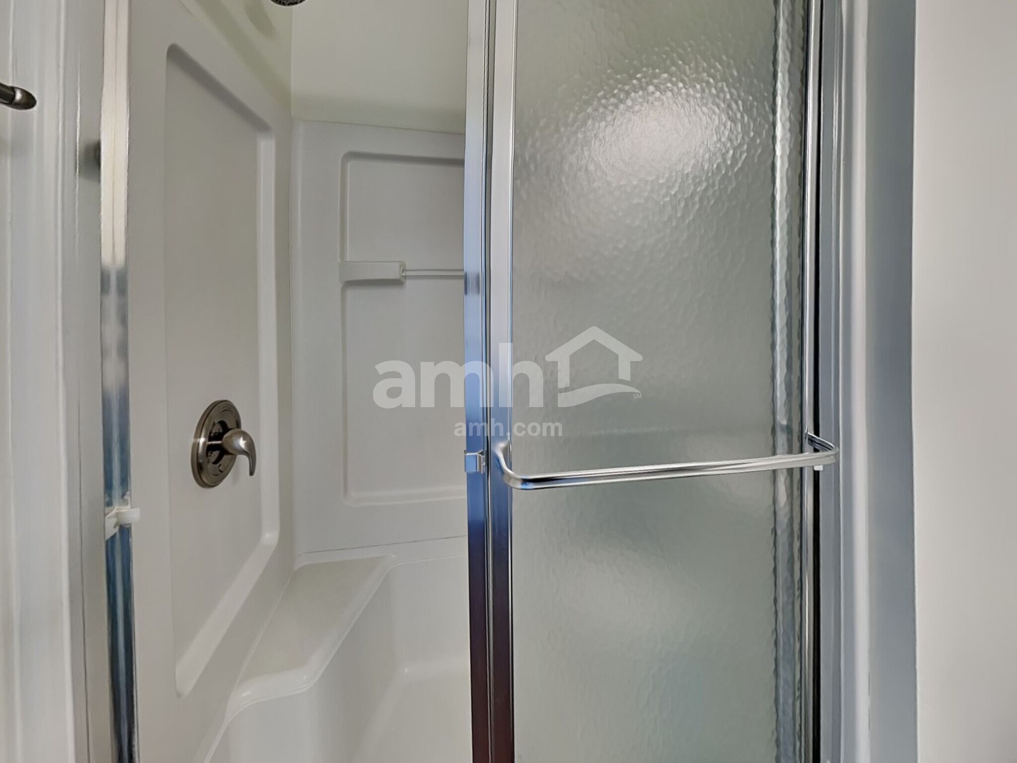 Building Photo - 1245 Cloverview St