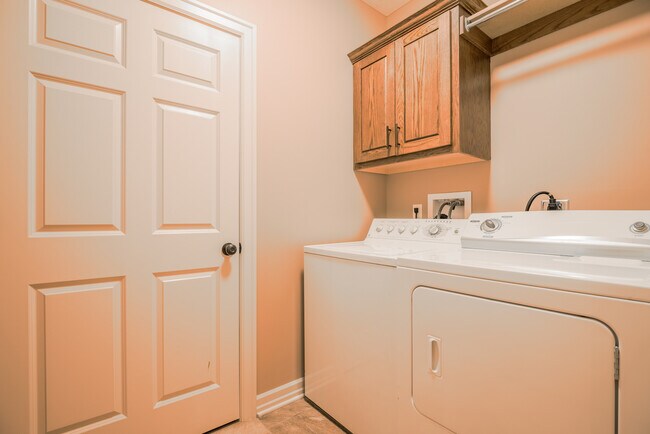 Laundry Room - 246 W Grant St