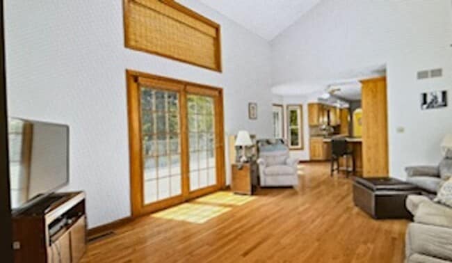 Building Photo - 3 Bedroom / 3.5 Bath House in Peoria
