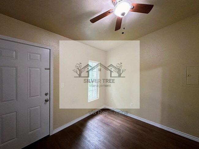 Building Photo - 358 Brighton Oaks Dr