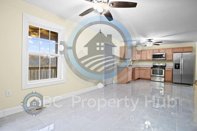 Building Photo - 97 Blakley Subdivision Rd