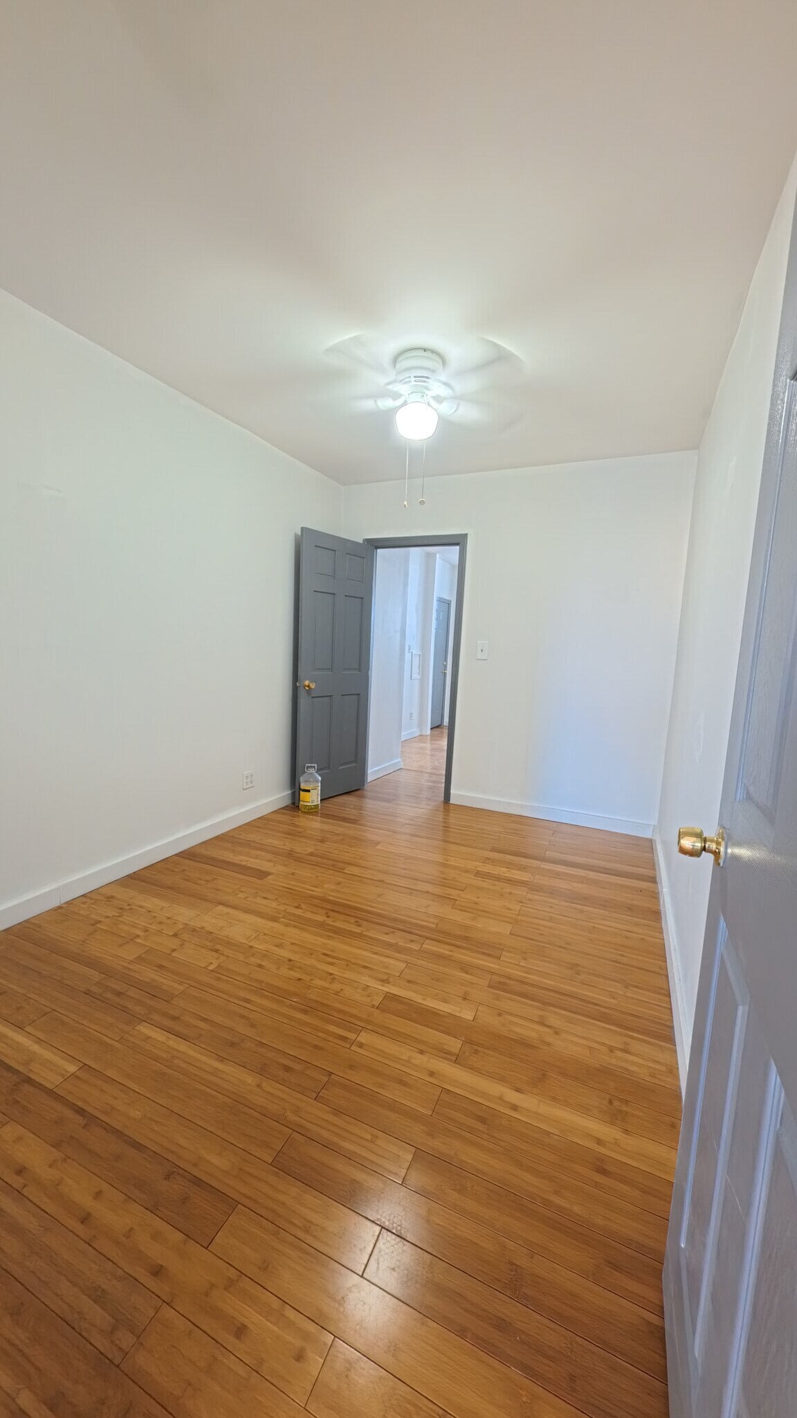 Building Photo - 188 Nassau Ave