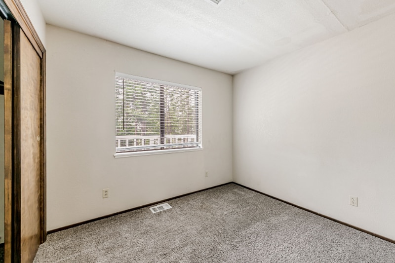 Building Photo - 5603 Sierra Springs Dr
