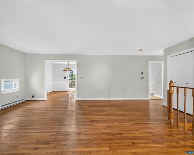 Building Photo - 308 Eastbrook Dr
