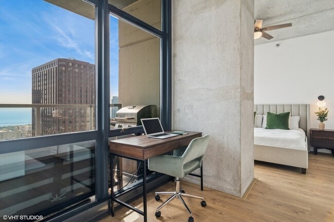 Building Photo - 235 W Van Buren St