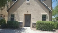 Building Photo - Great 4 bed 2.5 home near community pool!
