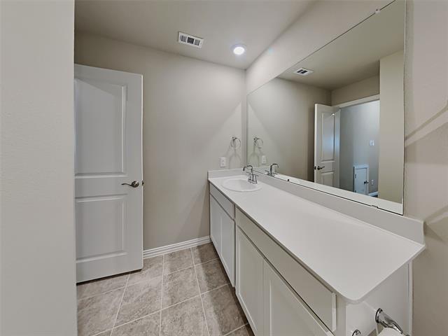 Building Photo - 5533 Baker Creek Rd