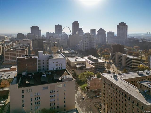 Building Photo - 1511 Locust St