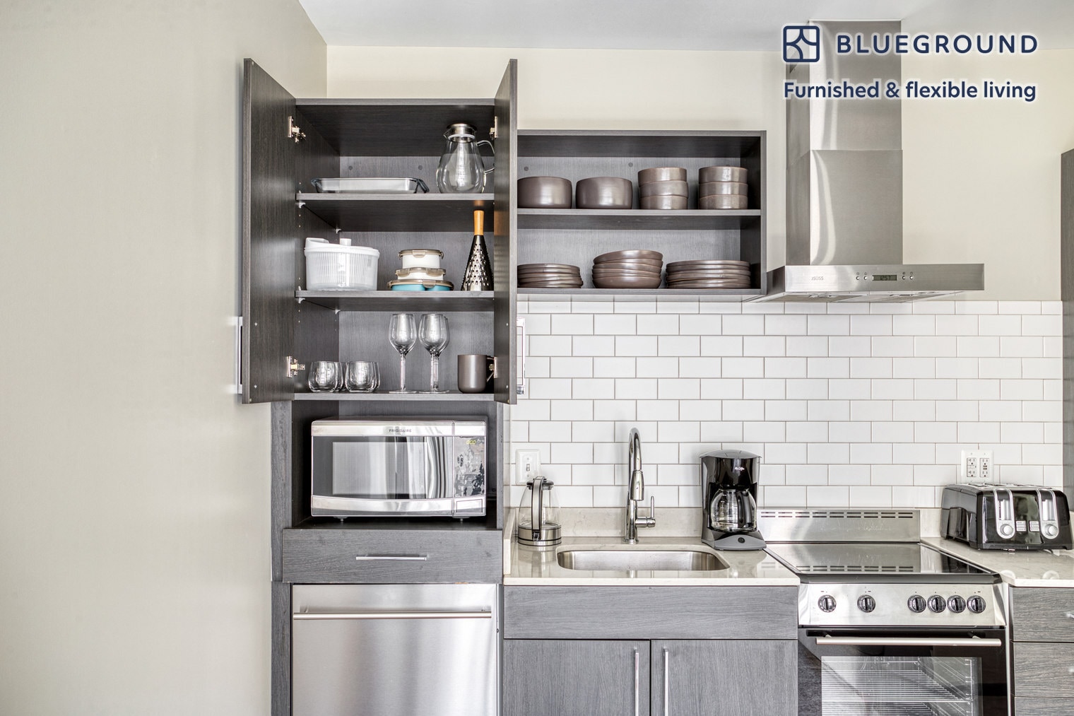 Building Photo - 1011 4th St NW