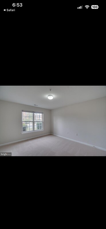 Building Photo - 6981 Walker Mill Rd