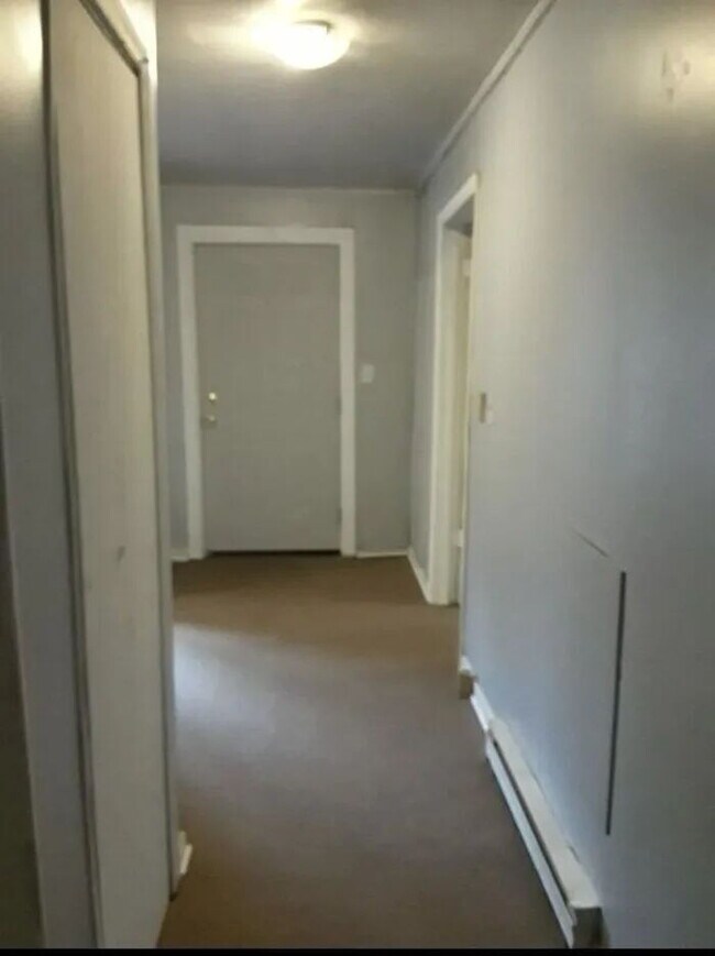 Building Photo - 3 Bedroom 1 bathroom House in Spartanburg SC