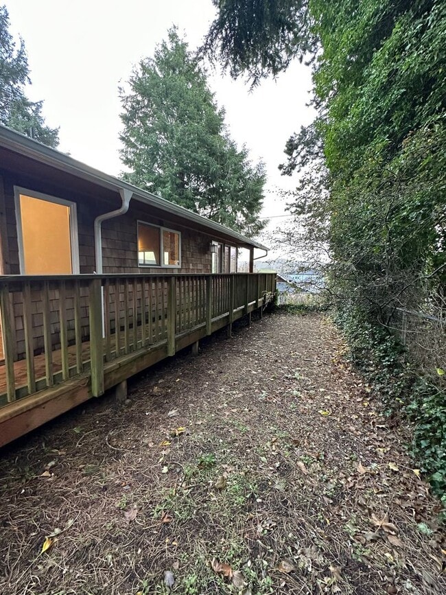Building Photo - 2 Bedroom House Available in Sunset Beach!