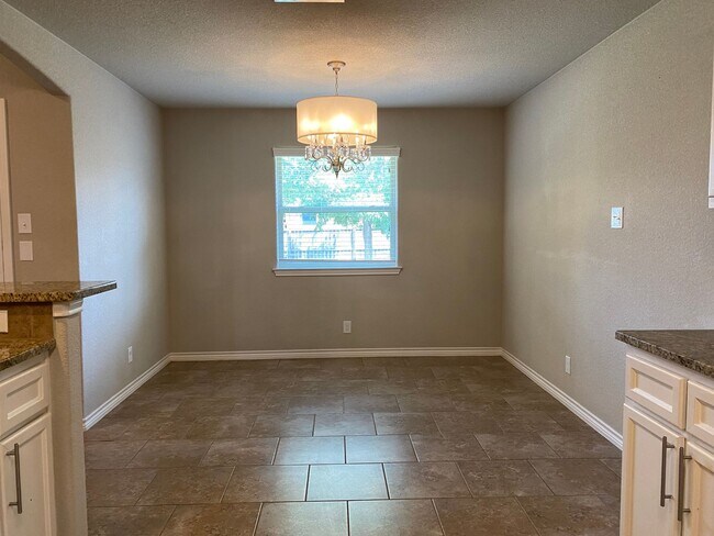 Building Photo - 5 BEDROOM, BELTON ISD