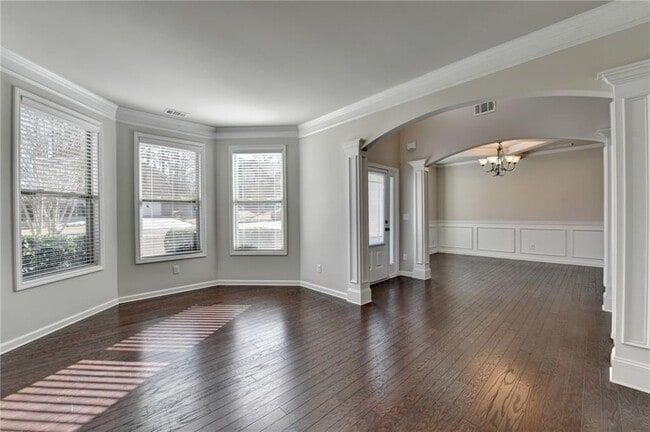 Building Photo - 4810 Haysboro Way