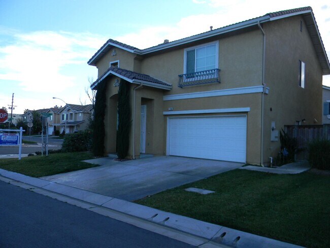 Building Photo - 11166 Pondfield Ct