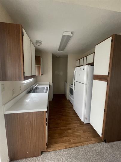 Building Photo - 728 W San Antonio St