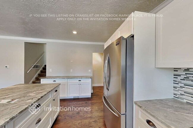 Building Photo - 3238 Rushton Ln