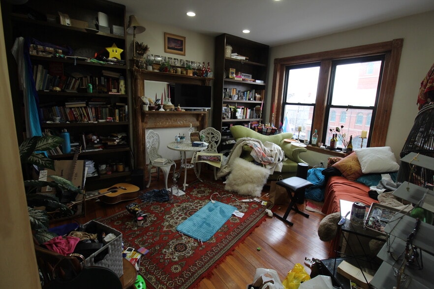 Building Photo - 2016 Massachusetts Ave