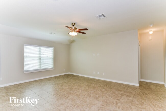 Building Photo - 10518 Rosalina Lp