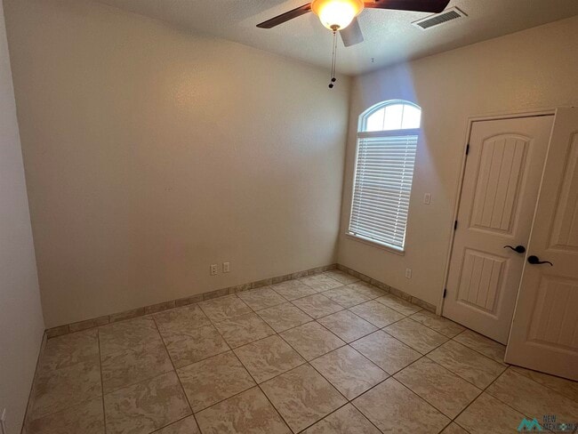 Building Photo - 2007 W Jacobs Ave