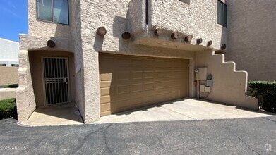 Building Photo - 130 W Maryland Ave