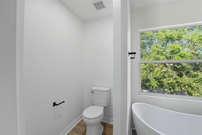 Building Photo - 224 Copper Oak Ct