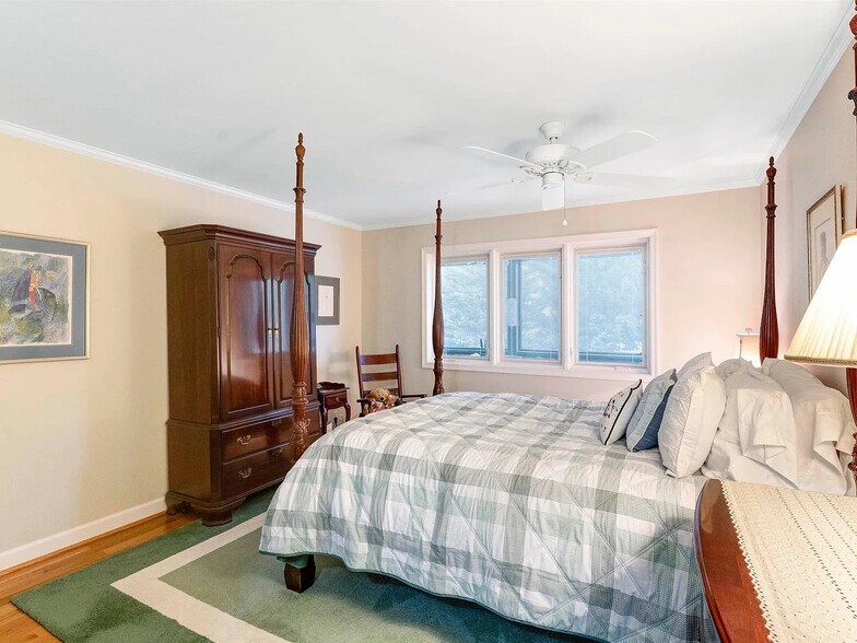 Building Photo - 1303 Branchlands Dr