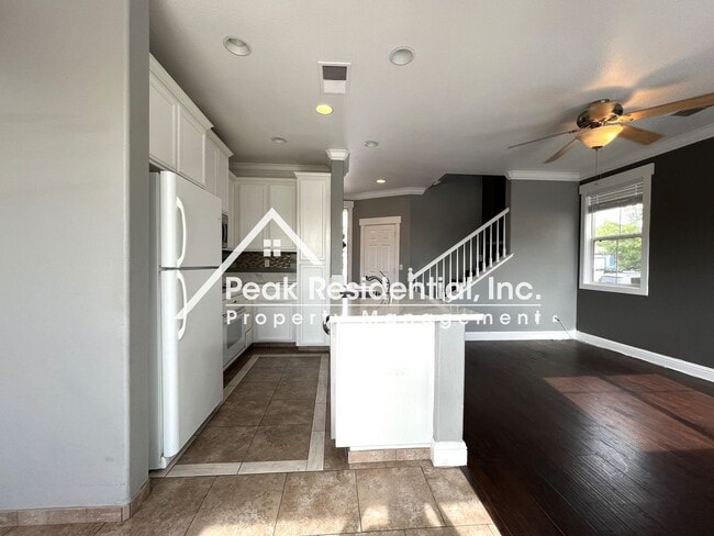 Building Photo - 5772 Amnest Way