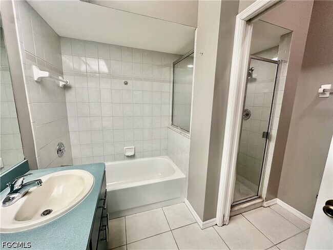 Building Photo - 17150 Knight Dr