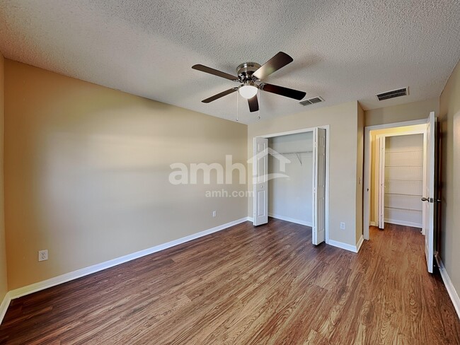 Building Photo - 14610 Rockledge Grove Ct