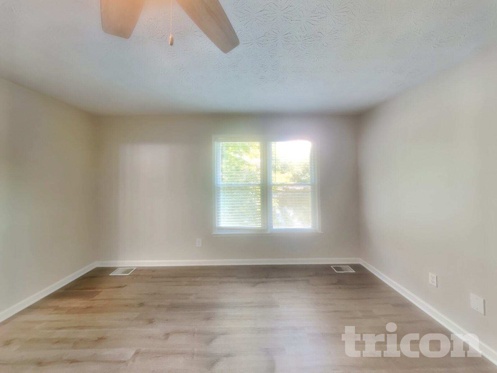 Building Photo - 325 Cypress Ln