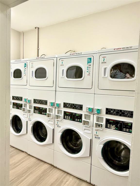 Building Photo - 3846 Bay Club Cir