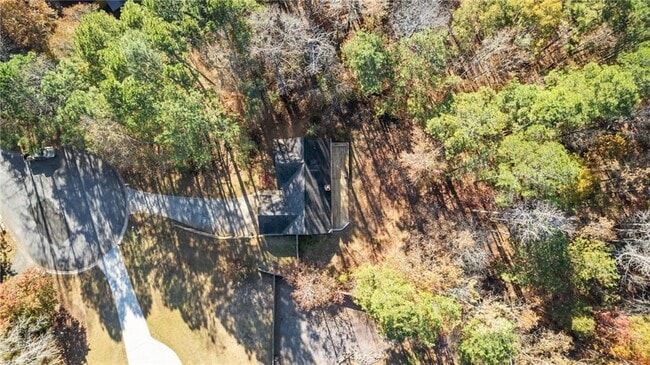 Building Photo - 405 Christopher Ln