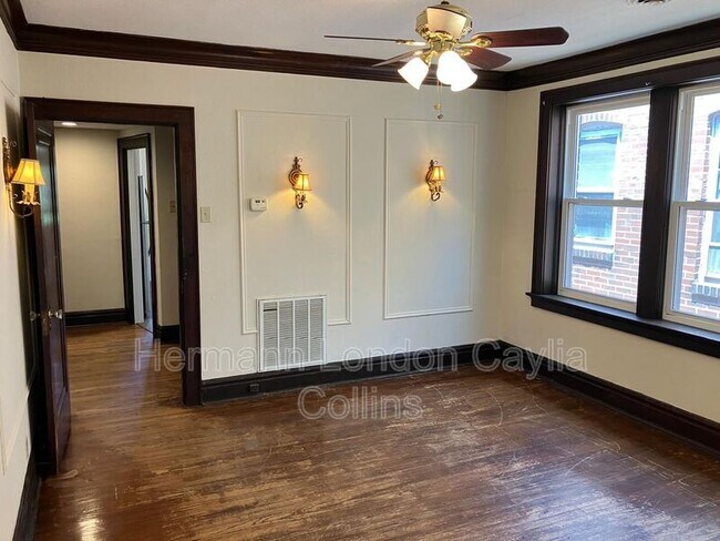 Building Photo - 4427 S Grand Blvd