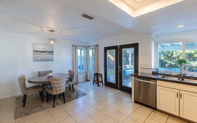 Building Photo - 7642 Goode St