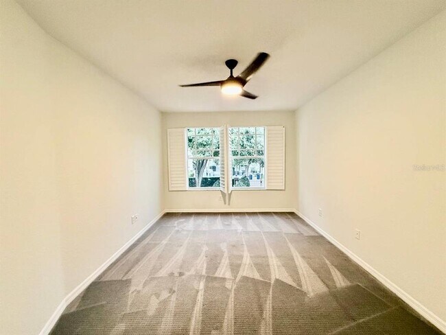 Building Photo - 2920 W El Prado Blvd