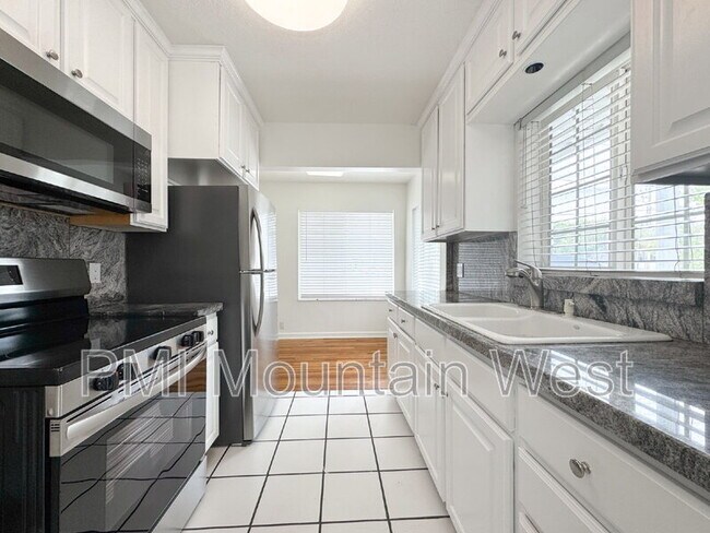 Building Photo - 3324 S 1100 E