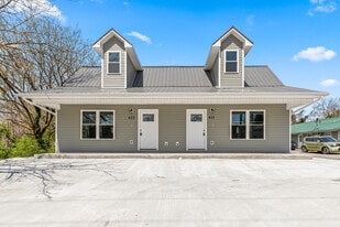 Building Photo - 621 Lord Ave