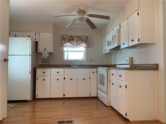 Building Photo - 192 Oceans Blvd