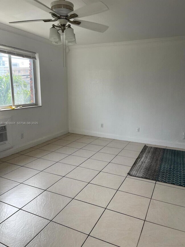 Building Photo - 315 69th St