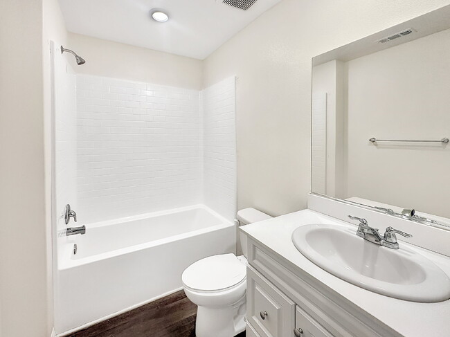 Building Photo - Lease by 3/15/26 for 2 weeks free!! Modern 3-Bedroom Home in Vista Canyon – Prime Canyon Country ...