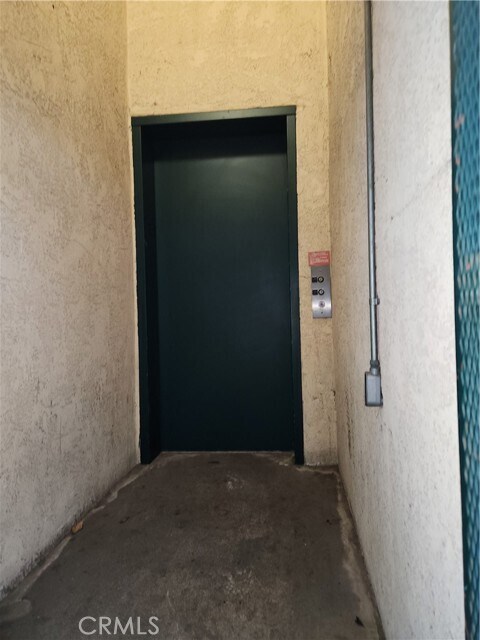 Building Photo - 413 Hawthorne St