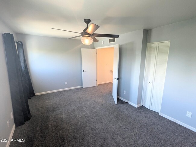 Building Photo - 5922 N 83rd St